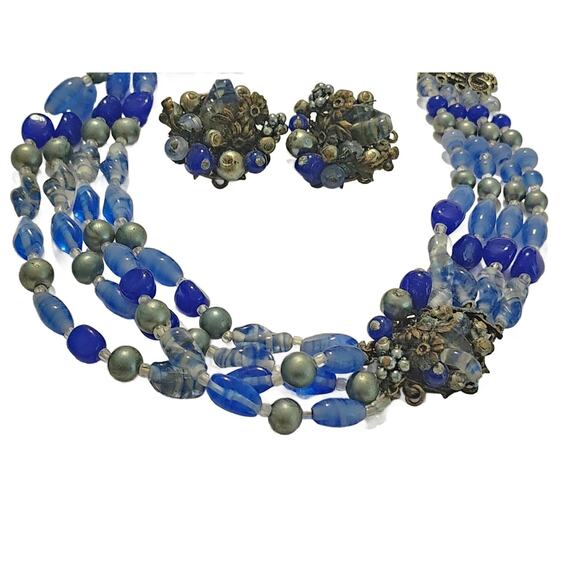 Vintage Blue Crystal Lucite Jewelry Set, Clip on Earrings and Choker, Japan - Picture 1 of 10